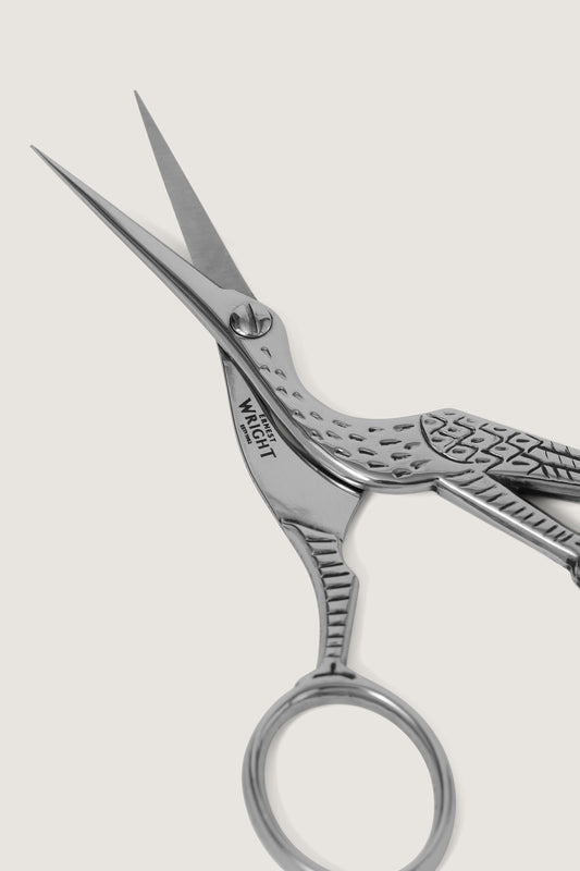 ANTIQUE STORK PLATA